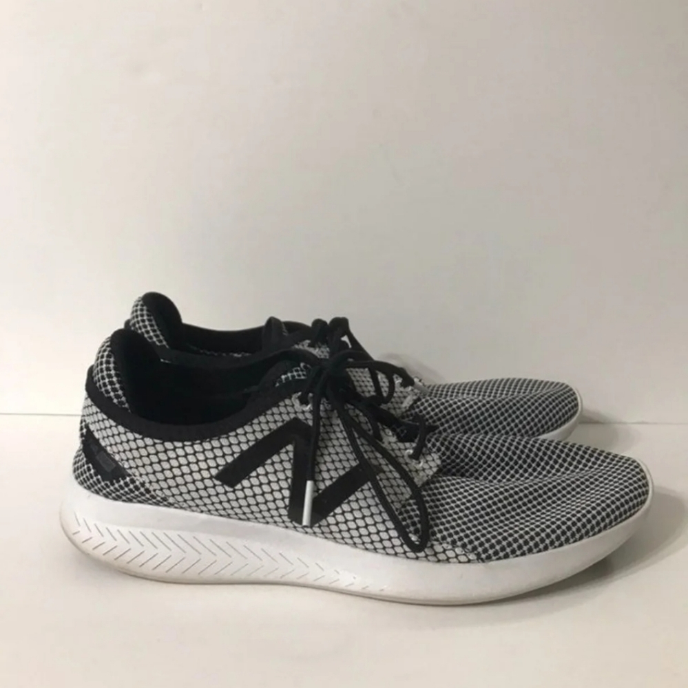 New Balance Men's Fuelcore Coast V3